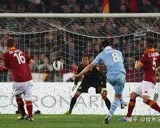 C7娱乐官方网站-足球场上风云变幻，球员技艺展现无遗的简单介绍