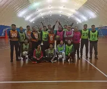 双方势均力敌，比赛胜负难以预料的简单介绍