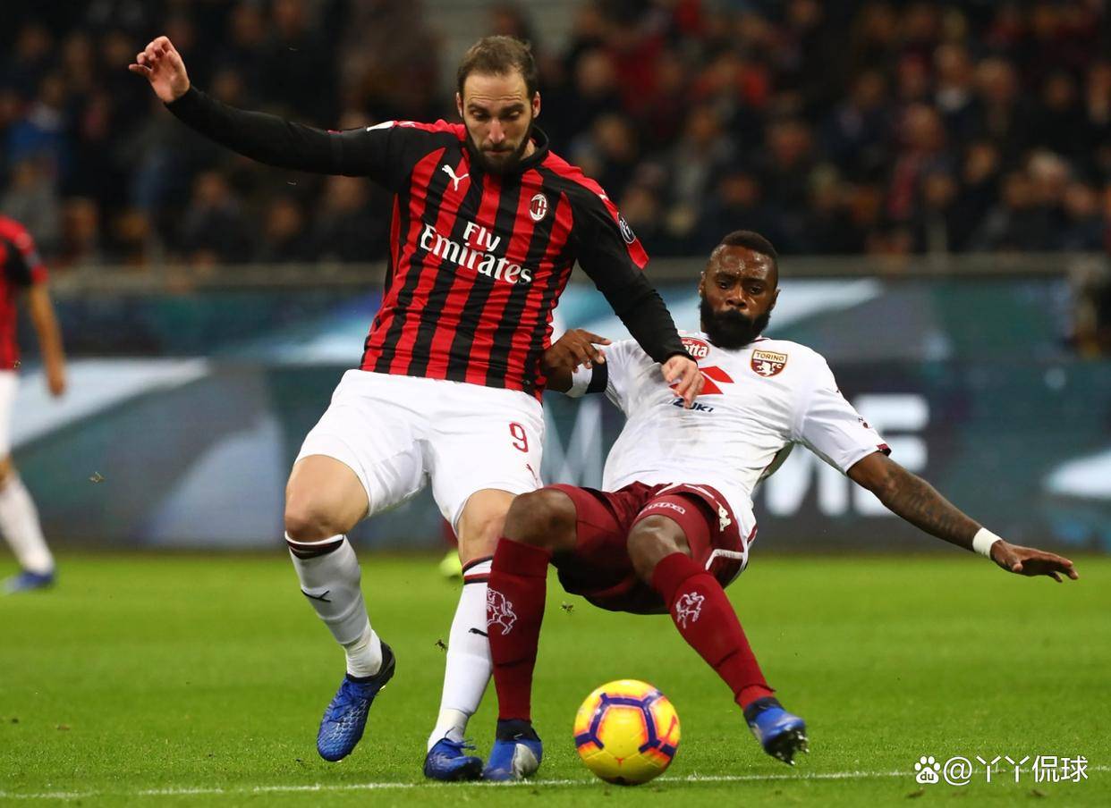 C7娱乐官方网站-包含博洛尼亚客场逆转克罗托内，保持升班马实力的词条